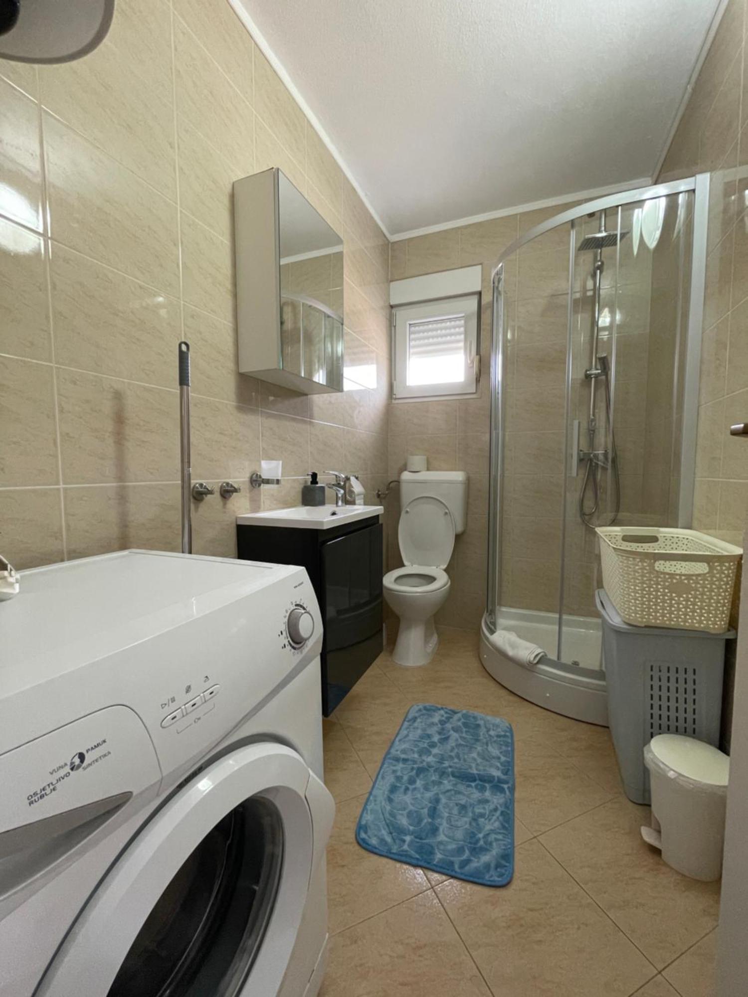 Apartmani Kristo 扎达尔 外观 照片